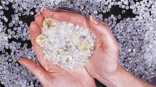 为什么土豪们都热衷于买珠宝呢？  第3张