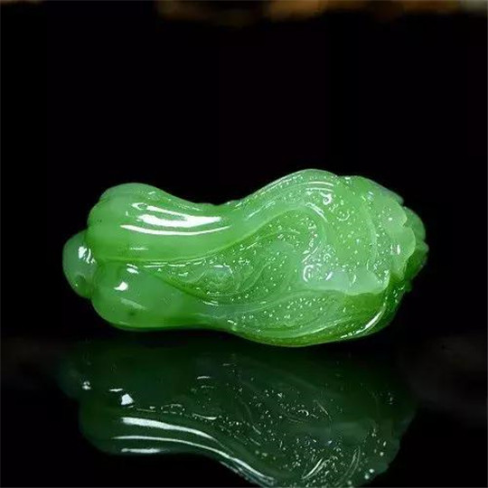 玉石佩戴这些必须注意！  第3张