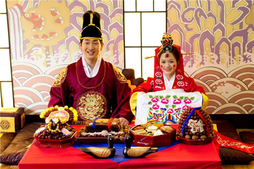 看看这些国家不同的婚礼珠宝！  第11张