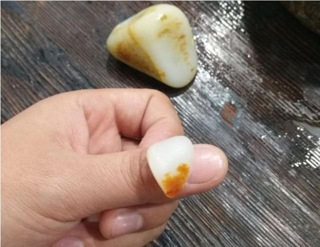 “指甲盖”籽料，这样一变价值可就高不少！  第3张