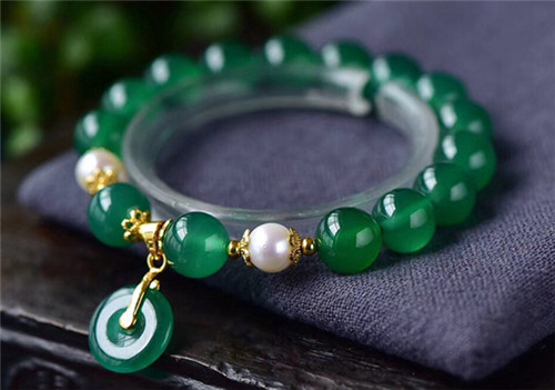 玉髓和玉有什么区别？别买错了！  第1张