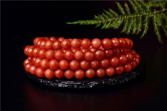 哪里翡翠便宜多少钱南红矿区大盘点  第2张