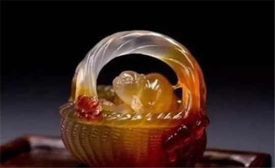 翡翠手镯中的石花这5种玛瑙，比南红收藏价值还高？  第1张