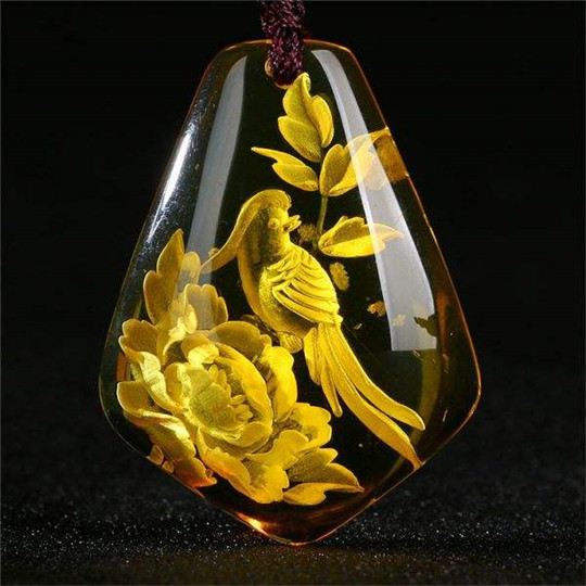 琥珀蜜蜡的升值空间到底有多大？  第1张