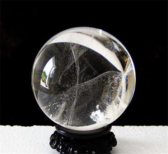 白水晶在风水中有哪些影响作用？  第4张