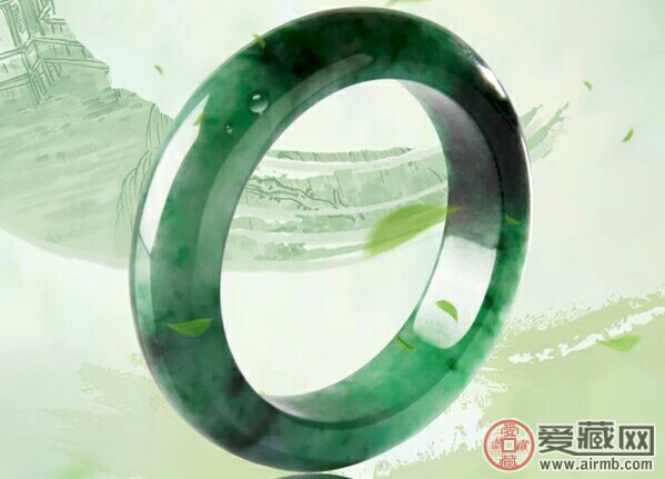 吊坠貔貅翡翠玉手镯送人怎么选?玉手镯选购技巧   第2张