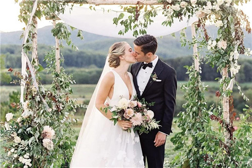 看看这些国家不同的婚礼珠宝！  第2张