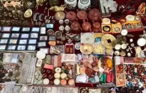 翡翠原石起冰渣好吗这7款玉石颜值和价值都很赞，而且最难造假的！  第1张