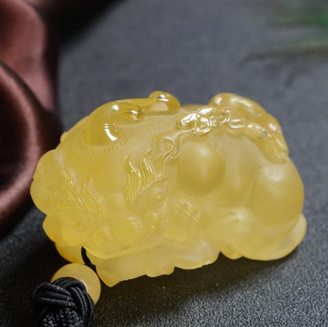 2020年鸡油黄蜜蜡最新价格分析  第4张