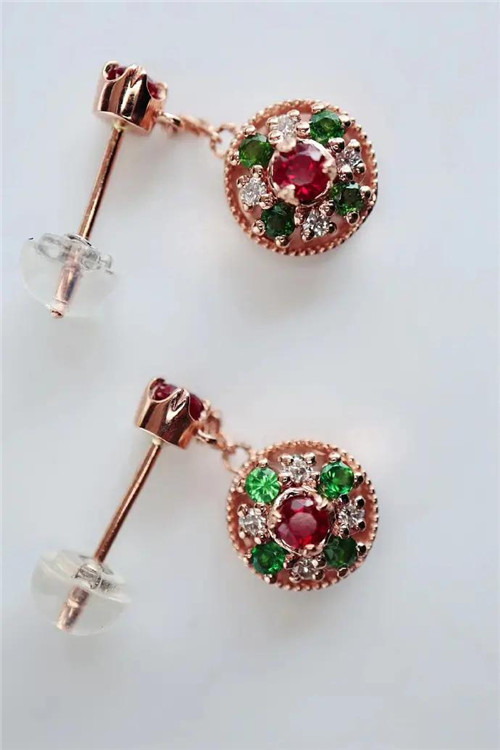 红宝石因何在国际中的地位这么高？  第6张