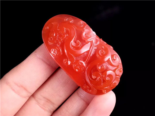 花式翡翠挂件寓意什么样的南红才会更有价值和意义！  第4张