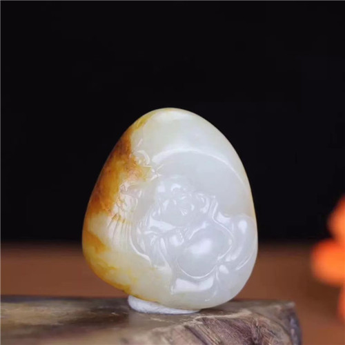 翡翠原石的色花的意思你觉得下一个要火爆的玉是那种？  第7张