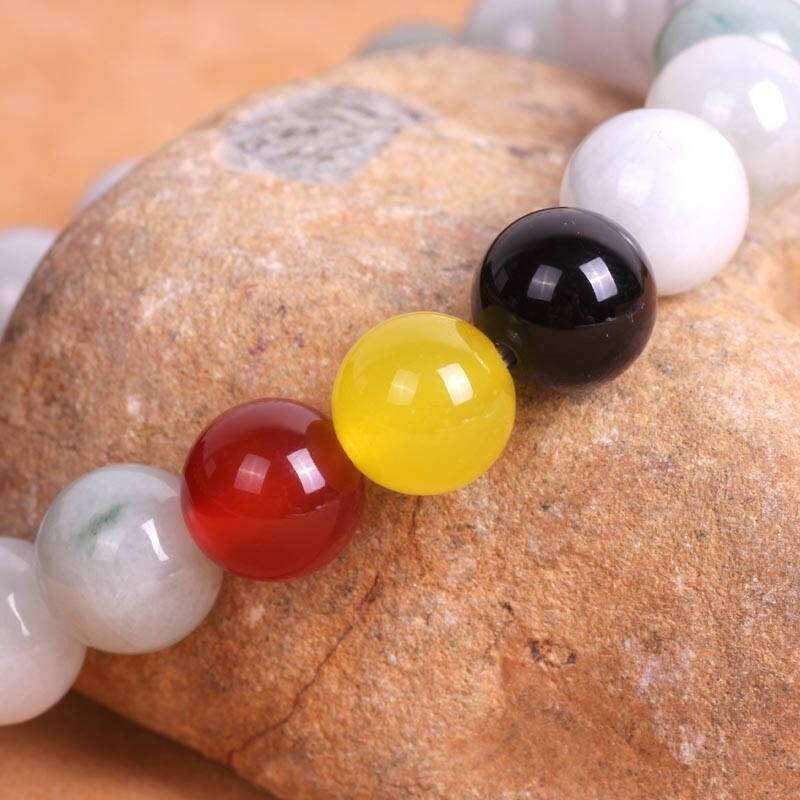 翡翠手镯飘兰花图片翡翠玛瑙玉有什么区别 如何鉴别真伪 