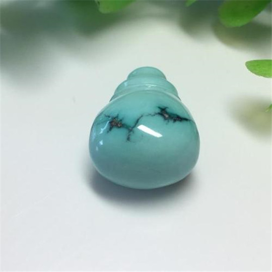 翡翠手镯手镯的价格绿松石为什么玩黑了？  第2张