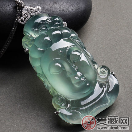 辨别蓝水翡翠技巧有哪些？ 