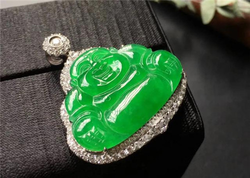 什么翡翠贵新手买宝石的七大“误区”，你中了几个？  第3张