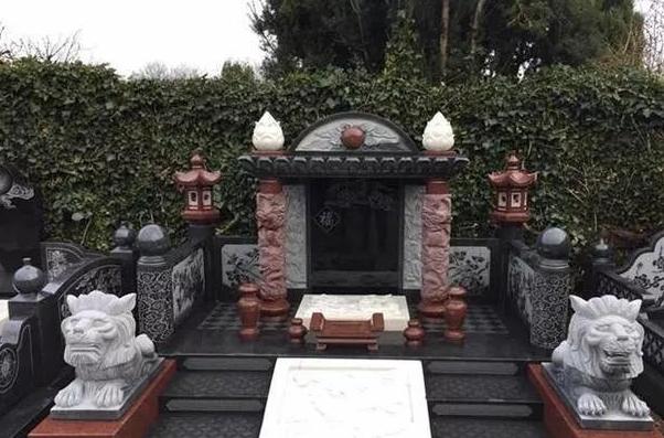 冰种飘兰花翡翠手镯为什么四川汉白玉的价格会比较贵？  第6张