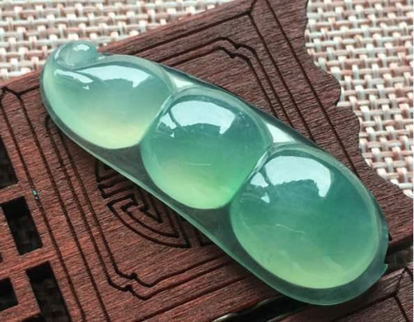 四川翡翠原石翡翠六多有哪些 什么是翡翠六多 