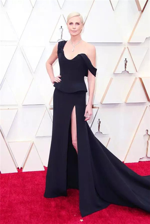 聚焦第92届奥斯卡红毯：谁的珠宝才是你心中的最TOP？  第5张