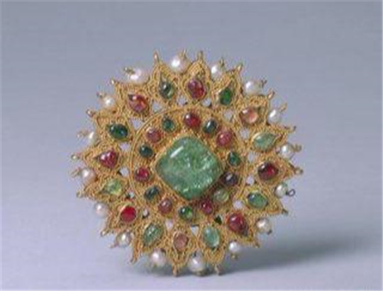 玛瑙与翡翠的价格清代宫廷后妃的珠宝首饰，一起欣赏下  第13张