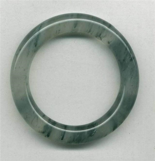 翡翠戒指大概价格多少水沫子和翡翠原来是“亲兄弟”？  第4张