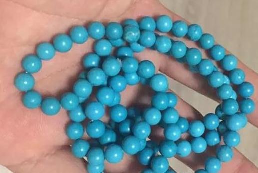 如果保养翡翠手镯绿松石黏手是怎么回事？  第4张