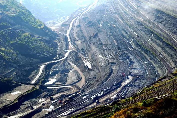 翡翠手镯 女人缅甸琥珀和波罗的海琥珀有哪些区别？  第3张