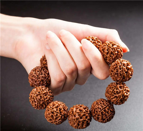 几十万的首饰一洗澡就报废？  第3张