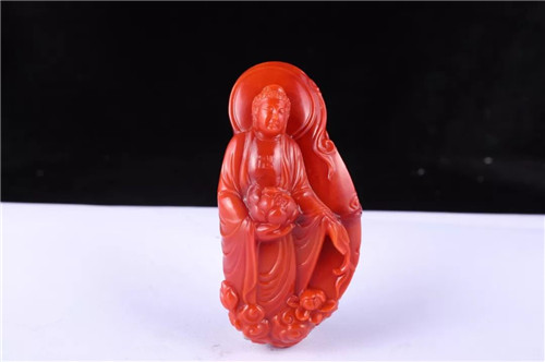 玉石戒指女 天然翡翠影响南红玛瑙价格的三个决定因素？  第1张