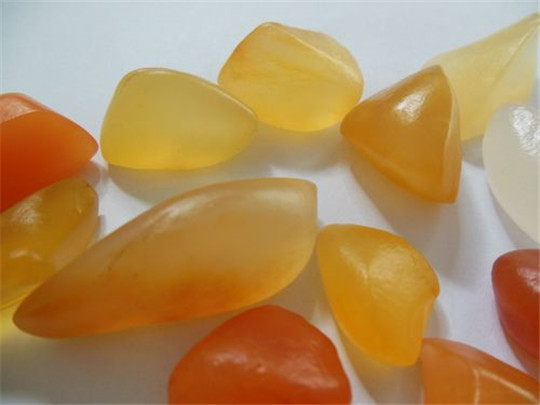 如今的玉石市场下，金丝玉有收藏价值吗？  第1张