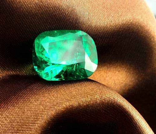 珠宝爱好者们最喜欢的三大国际珠宝展  第1张