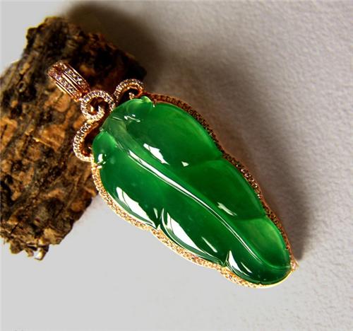 新手必看，翡翠玉石鉴定证书如何分辨真假？让我来告诉你   第1张