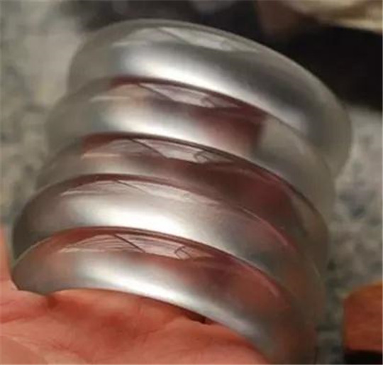 翡翠戒指大概价格多少水沫子和翡翠原来是“亲兄弟”？  第6张