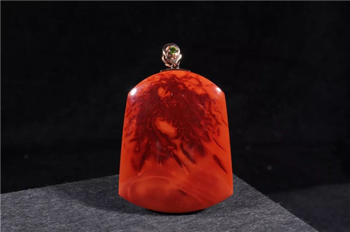 翡翠镶嵌镯子独一无二的火焰纹更有收藏价值  第4张