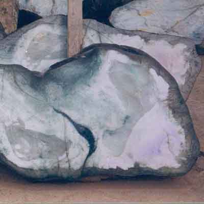 翡翠手镯飘花会开吗B货翡翠是指什么含意，价钱要多少钱，购到B货镯子如何评定   第1张