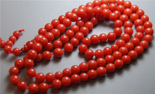 娇艳欲滴的红珊瑚饰品，这些误区你了解吗？  第2张