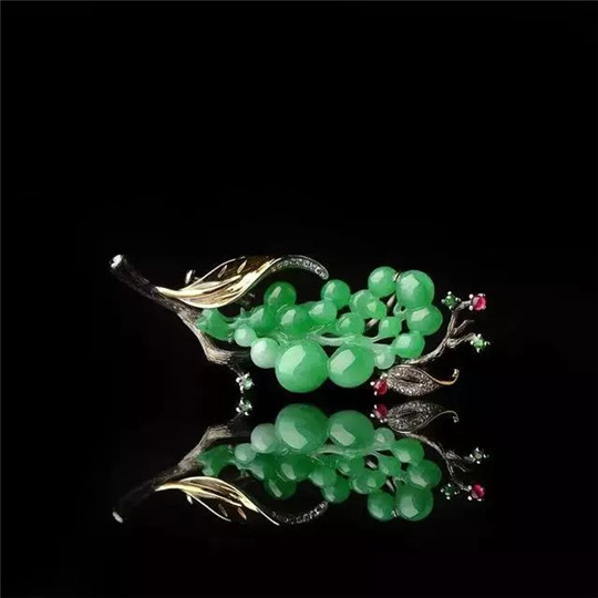 翡翠原石场口名玉雕界中有这样一个大果园，让人看后口水直流！  第8张