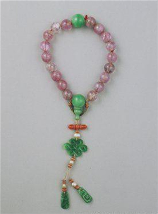 玛瑙与翡翠的价格清代宫廷后妃的珠宝首饰，一起欣赏下  第22张