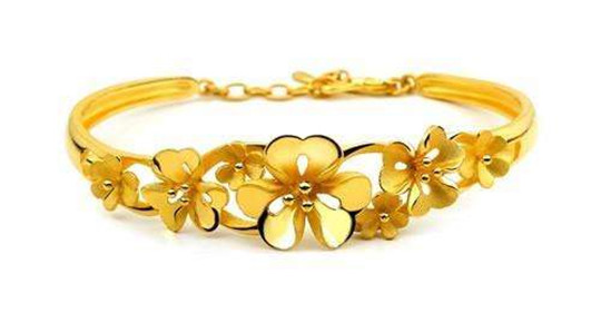 翡翠连锁买黄金饰品,要注意黄金的市场行情! 第4张