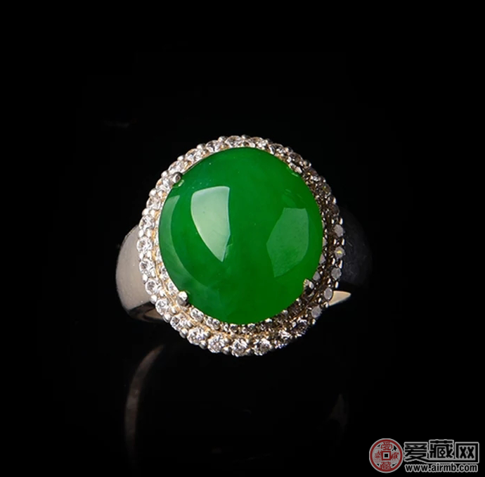 翡翠戒指 男5分钟看完这些，水种翡翠的价值你就明白了 