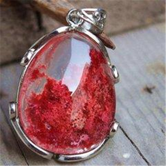 翡翠貔貅手镯价格红幽灵，具有高度凝聚财富的力量  第1张