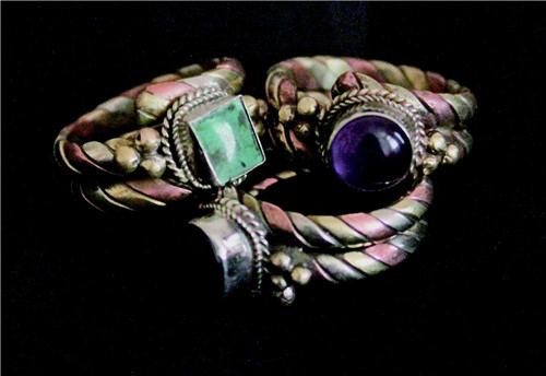 南亚男人崇尚的戒指时尚  第4张