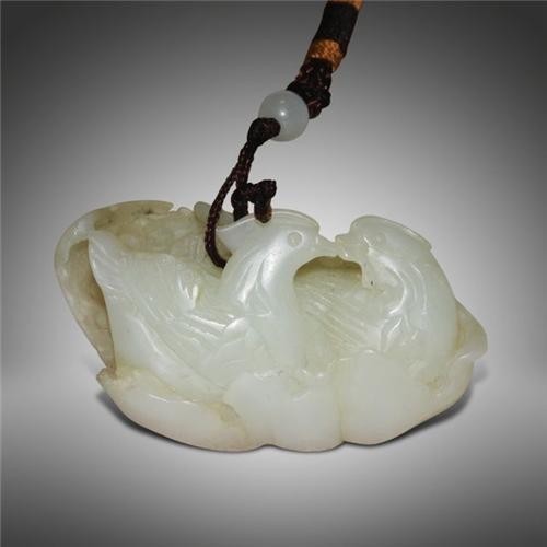 怎样评定真伪翡翠玉石 评定的规范包括什么 