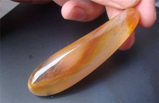 玉化与玉石的有什么区别？玉化对玉石价值有影响吗？  第2张