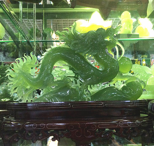 岫岩玉价格究竟贵不贵？  第2张