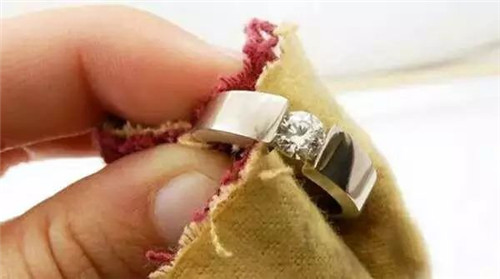 珠宝首饰四季保养大不同！  第7张