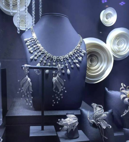 珠宝爱好者们最喜欢的三大国际珠宝展  第3张