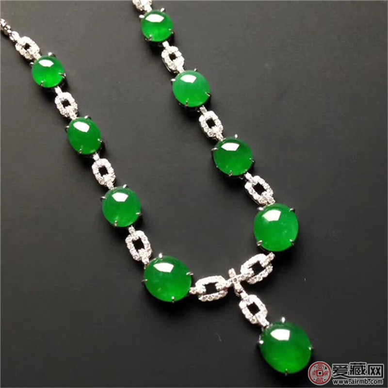 缅甸翠玉价格玻璃种翡翠鉴赏价值高吗 