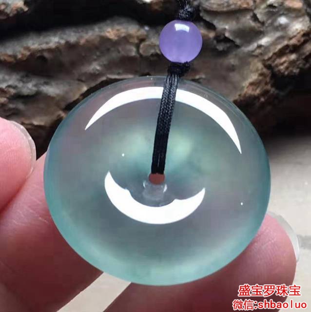 淡春翡翠手镯翡翠照片及价钱到底如何剖析较为及时   第4张
