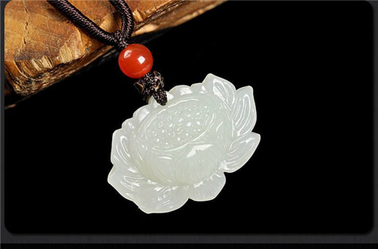 和田玉莲花寓意多，你了解吗？  第4张